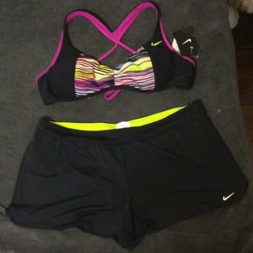 Nike 2 Piece